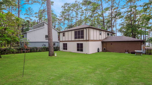 Willis 2-story, 4-bed 15700 Lakeway Drive-idx