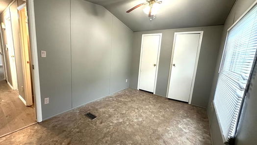 Willis null-story, 3-bed 12627 Lazy Cove Drive-idx