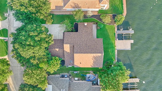 Willis 2-story, 3-bed 7199 Kingston Cove Lane-idx