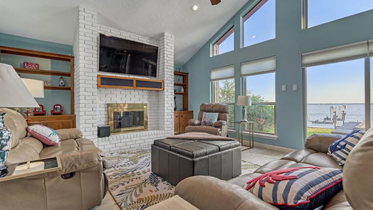 Willis 2-story, 3-bed 7199 Kingston Cove Lane-idx