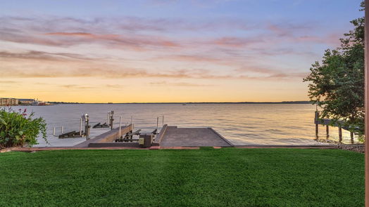Willis 2-story, 3-bed 7199 Kingston Cove Lane-idx