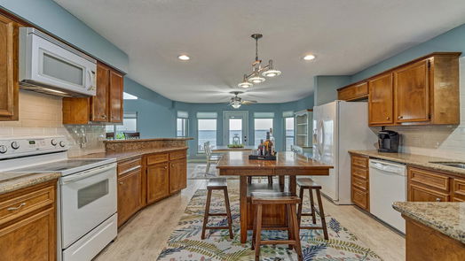 Willis 2-story, 3-bed 7199 Kingston Cove Lane-idx