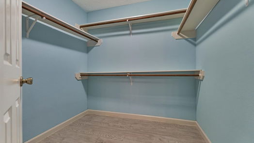 Willis 2-story, 3-bed 7199 Kingston Cove Lane-idx