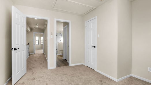 Willis 2-story, 3-bed 6871 Stillwater Drive-idx