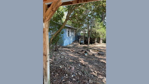 Willis null-story, 3-bed 11519 Persimmon Street-idx