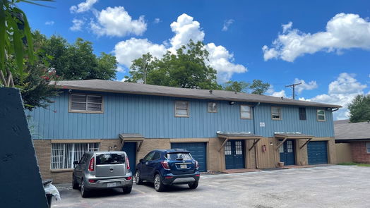 Huntsville 2-story, 3-bed 911 University Avenue-idx