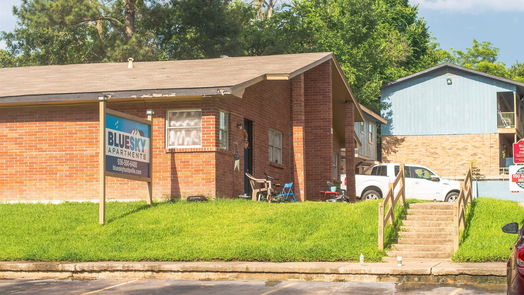 Huntsville 2-story, 3-bed 911 University Avenue-idx