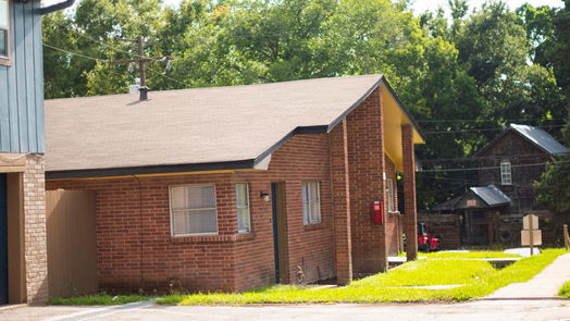 Huntsville 2-story, 3-bed 911 University Avenue-idx