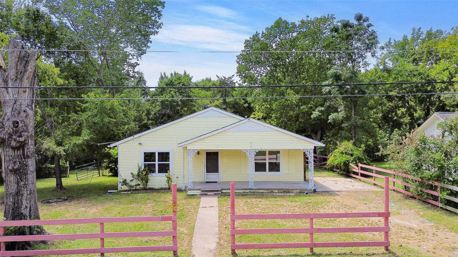 Huntsville 1-story, 6-bed 918 Martin Luther King Drive-idx