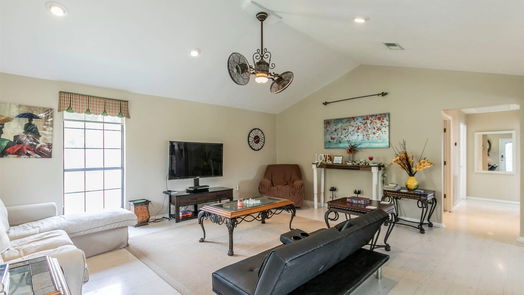 Huntsville 2-story, 3-bed 360 S Lakeside Drive-idx