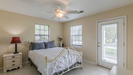 Huntsville 2-story, 3-bed 360 S Lakeside Drive-idx