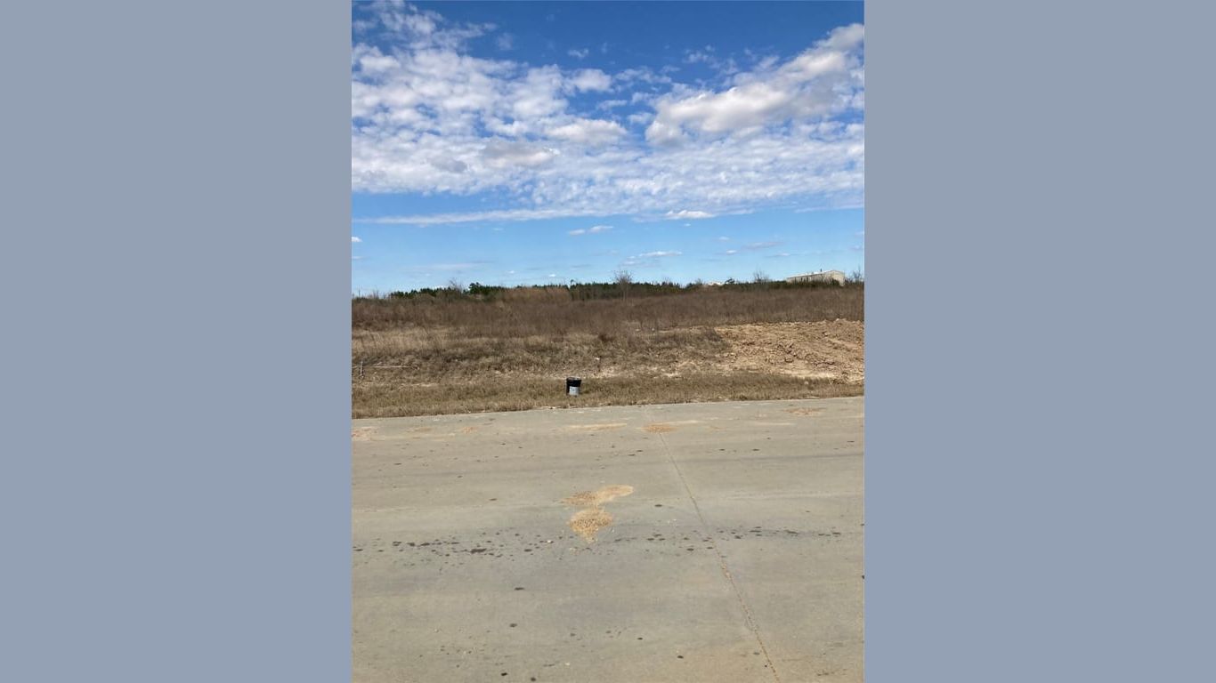Cleveland null-story, null-bed 1025 Road 5601-idx