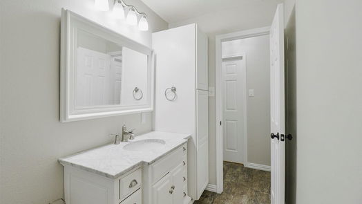 Cleveland 1-story, 3-bed 411 Foxmeadow Lane-idx