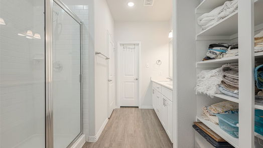 Cleveland 2-story, 4-bed 828 Road 5102-idx