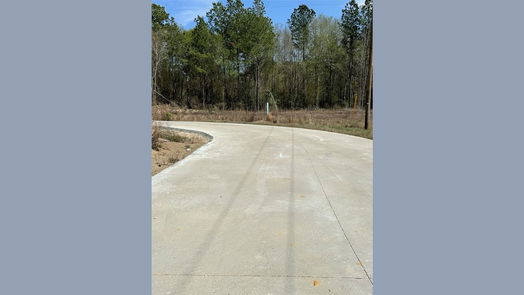 Cleveland null-story, null-bed 8009 Road 5913 16-idx