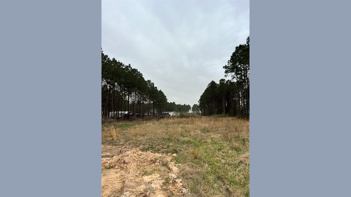 Cleveland null-story, null-bed 1682 County Road 3560-idx