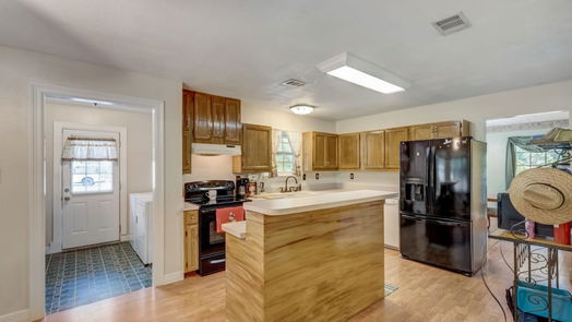 Cleveland 2-story, 3-bed 26181 Pecan Grove-idx