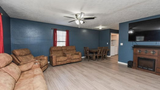 Cleveland 1-story, 2-bed 2202 N Blair Avenue-idx