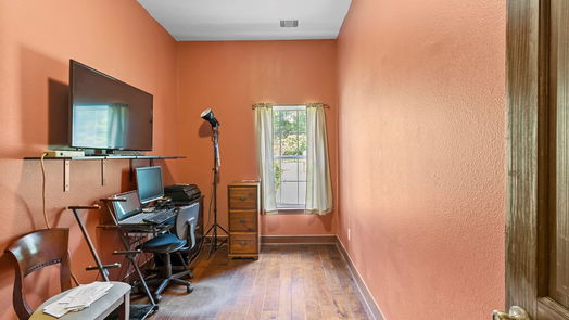 Cleveland 2-story, 3-bed 19009 August Circle-idx