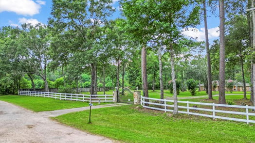 Cleveland null-story, 3-bed 10 Oak Ridge Drive-idx