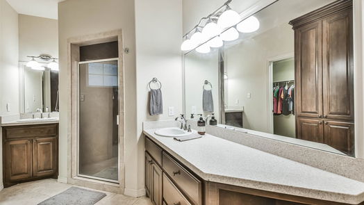 Coldspring 2-story, 3-bed 211 N Fairway Loop-idx