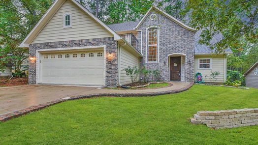 Coldspring 2-story, 3-bed 211 N Fairway Loop-idx