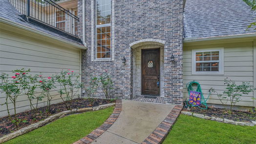 Coldspring 2-story, 3-bed 211 N Fairway Loop-idx