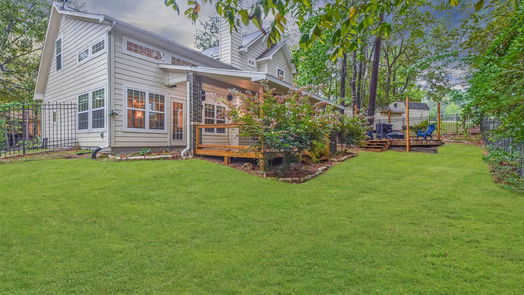 Coldspring 2-story, 3-bed 211 N Fairway Loop-idx