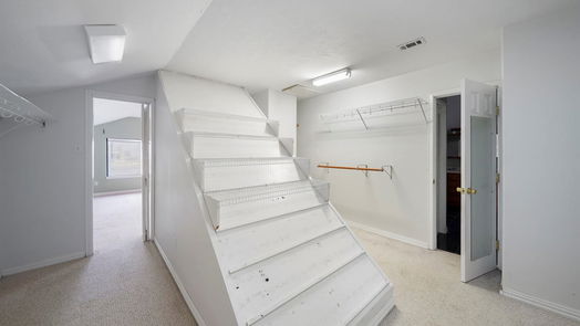 Coldspring 3-story, 3-bed 31 Holiday Lane-idx