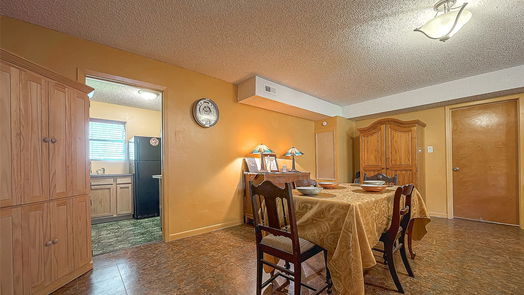 Coldspring 2-story, 4-bed 220 Hillcrest Drive-idx