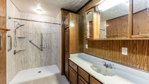 Coldspring 1-story, 3-bed 500 Slade Street-idx