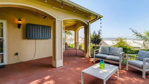 Coldspring 2-story, 3-bed 541 Lakeview Drive Loop-idx