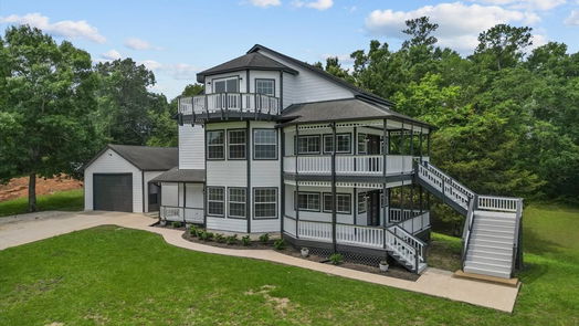 Coldspring 3-story, 4-bed 401 Paradise Drive-idx