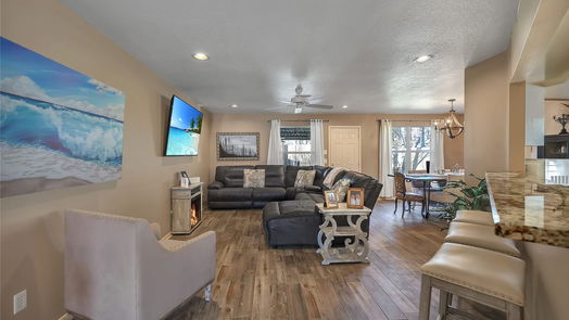 Houston 1-story, 3-bed 423 Fall Creek Drive-idx