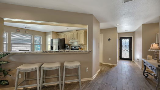 Houston 1-story, 3-bed 423 Fall Creek Drive-idx