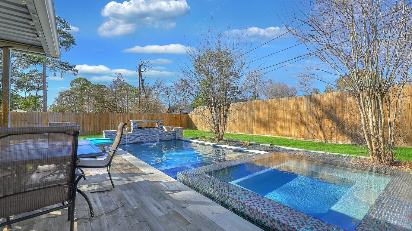 Houston 1-story, 3-bed 423 Fall Creek Drive-idx