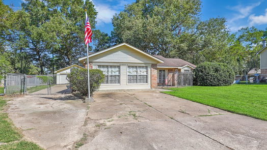 Houston 1-story, 3-bed 311 Blue Tail Drive-idx