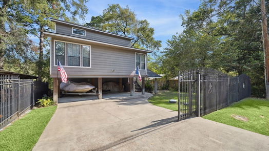 Houston null-story, 3-bed 25814 Water Ridge Drive-idx