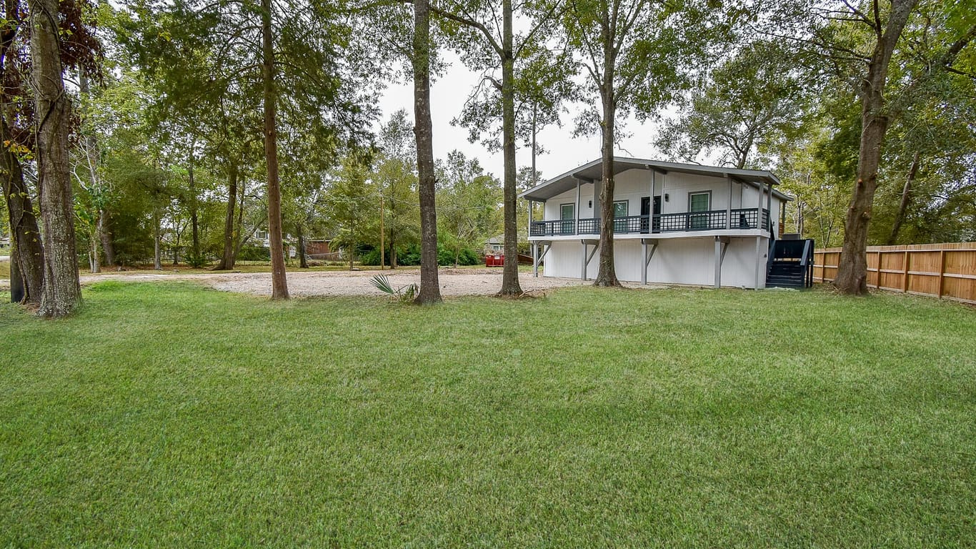 Houston 1-story, 3-bed 22418 E Shorewood Loop-idx