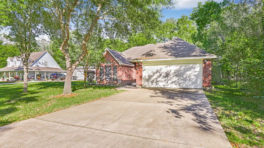 Huffman 1-story, 3-bed 22406 E Shorewood Loop-idx