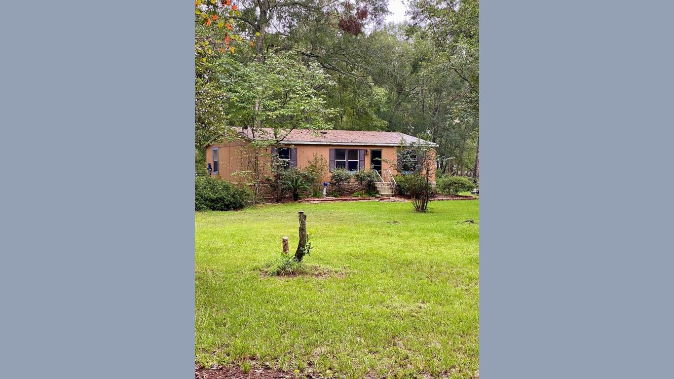 Huffman 1-story, 3-bed 78 Oak Leaf Drive-idx