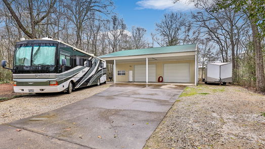 Huffman 1-story, 4-bed 27414 Fairway Oaks Drive-idx