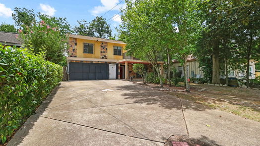 Humble 2-story, 5-bed 416 S Avenue D-idx