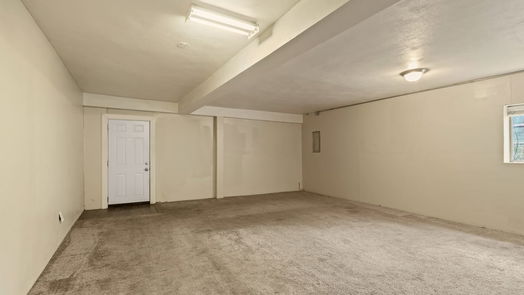 Humble 2-story, 5-bed 416 S Avenue D-idx