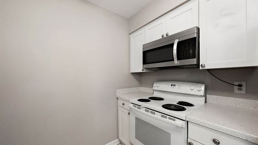 Humble 2-story, 3-bed 20281 Fieldtree Drive-idx