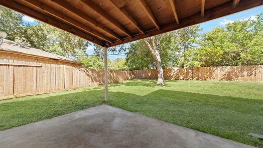 Humble 2-story, 3-bed 20281 Fieldtree Drive-idx