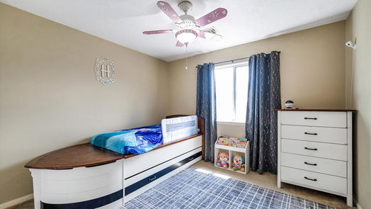 Humble 2-story, 5-bed 7222 Foxshadows Lane-idx