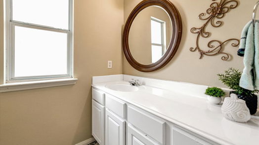 Humble 2-story, 5-bed 7222 Foxshadows Lane-idx