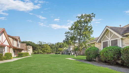 Humble 2-story, 2-bed 2035 Country Village Boulevard B-idx