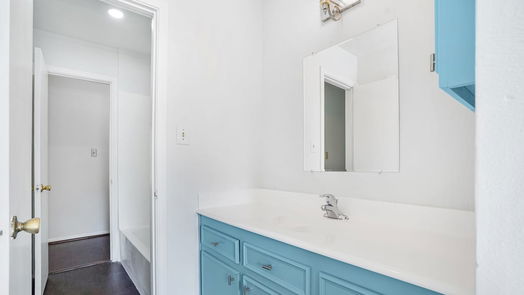 Humble 2-story, 2-bed 2035 Country Village Boulevard B-idx